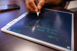 Beyond Note-Taking: How to Build a "Second Brain" in Your Noteorius